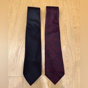 Set of two men’s Express brand ties